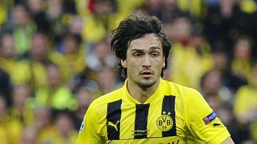 A Manchester ormai è post Vidic: si punta Hummels