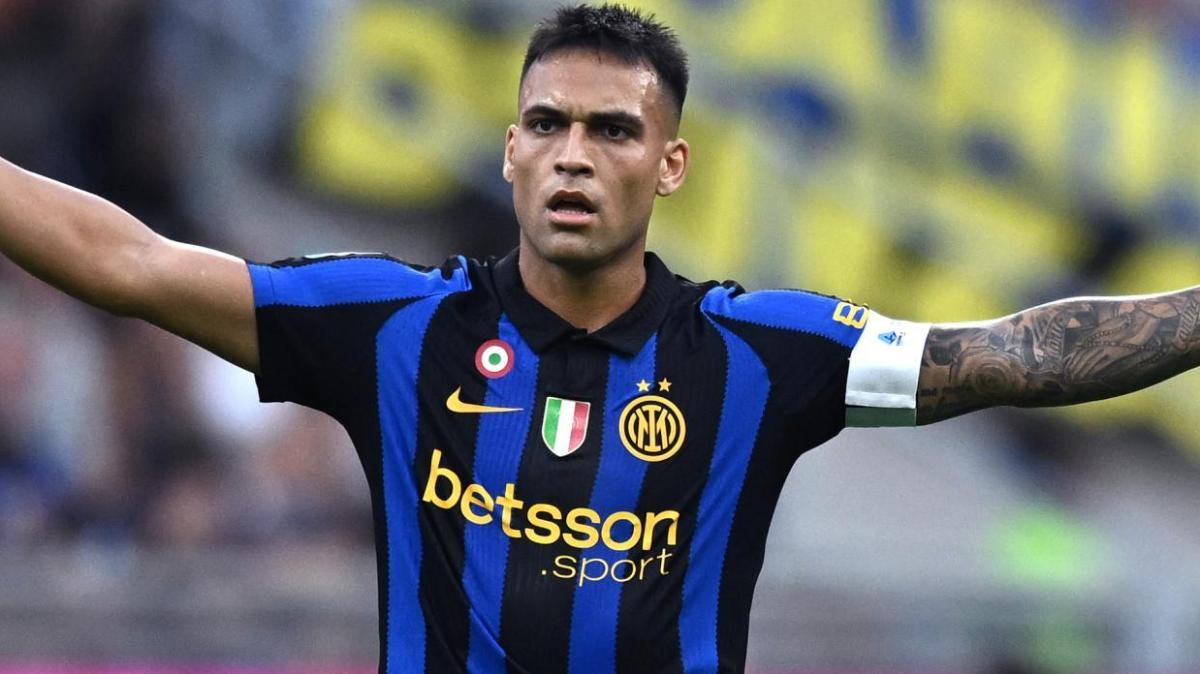 Inter-Napoli, i nerazzurri celebrano il MOTM Lautaro Martinez