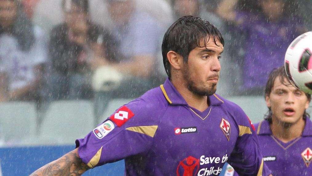Mercato: rispuntano le voci su Vargas