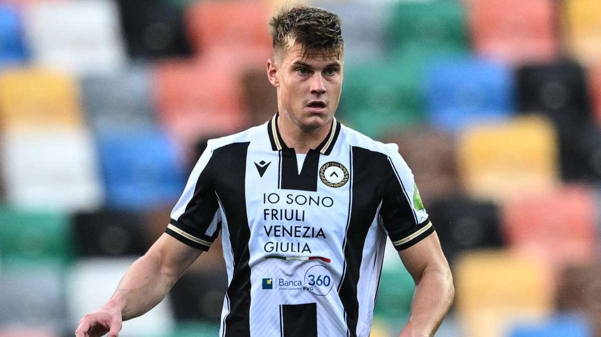 CdS - Difesa, l'Inter volta pagina: addio a De Vrij e Acerbi, l'obiettivo è Bijol. In estate l'assalto decisivo: il costo 