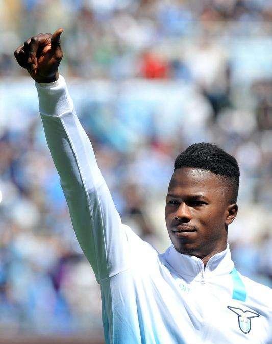 Keita-Lazio, è rottura: scritte offensive a Formello. Tare: "Con Lotito ho parlato dell'interesse Juve"