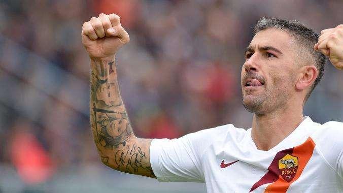 UFFICIALE - Roma-Kolarov, avanti insieme: il serbo rinnova fino al 2021