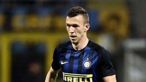 Chelsea e Arsenal sfidano Mou nella corsa a Perisic