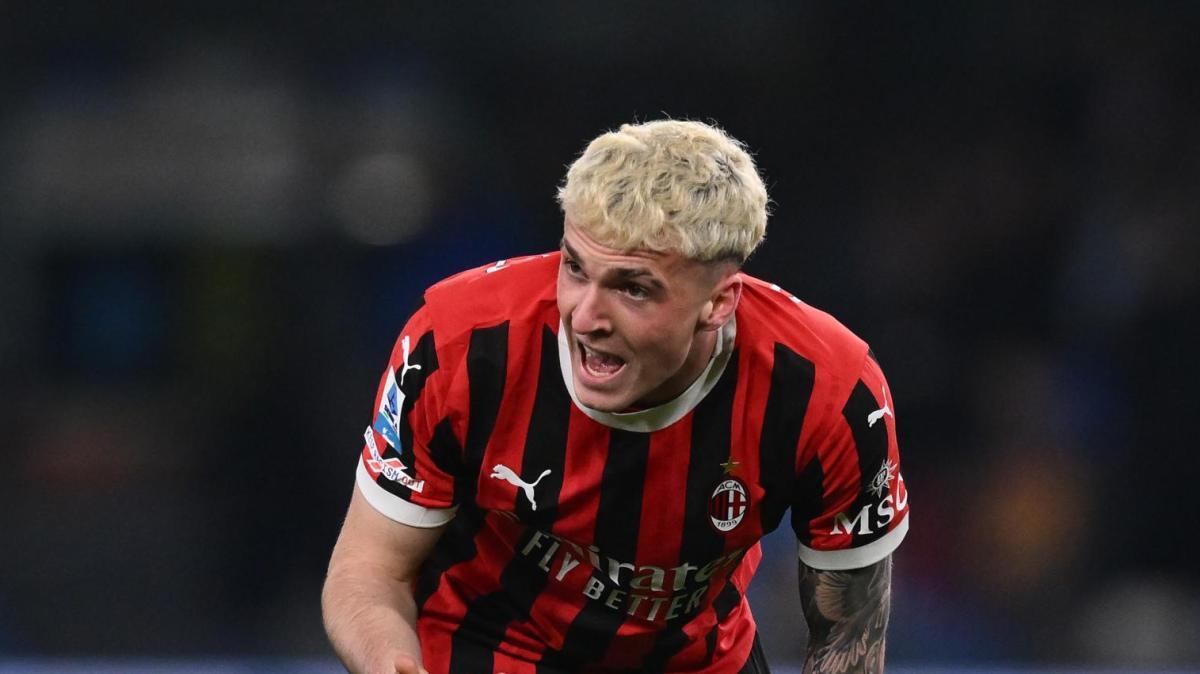 La Fiorentina è scatenata: depositato il contratto di Alex Jimenez