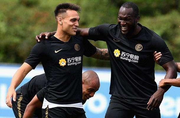 TS - Lukaku un "leone in gabbia": ad Appiano è tutto pronto, Conte ripartirà forte