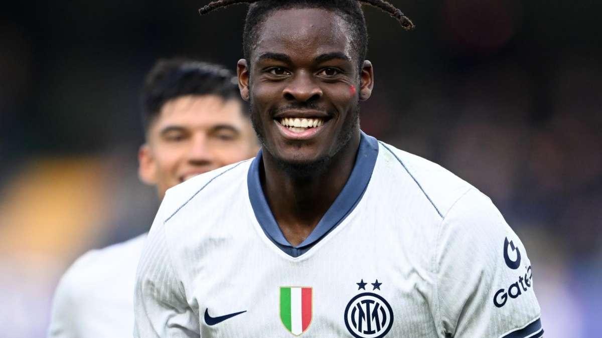 CdS - La Premier League piomba su Bisseck: l'idea di Oaktree è chiara