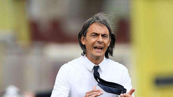 Pari beffa per il Benevento col Crotone, Simy gela Inzaghi al 93esimo. Samp ok di misura a Udine