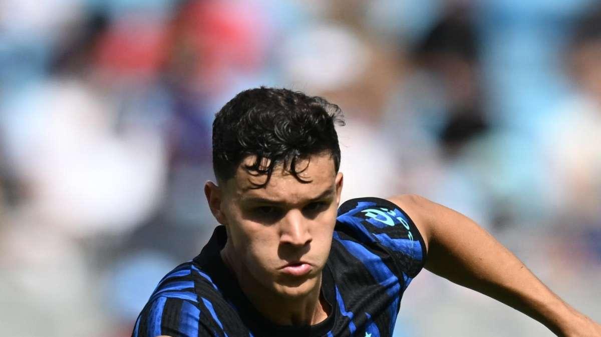 Genoa-Vicenza di Coppa Italia, Vieira lancia dal 1' Valentin Carboni: estro e fantasia alle spalle di Vitinha