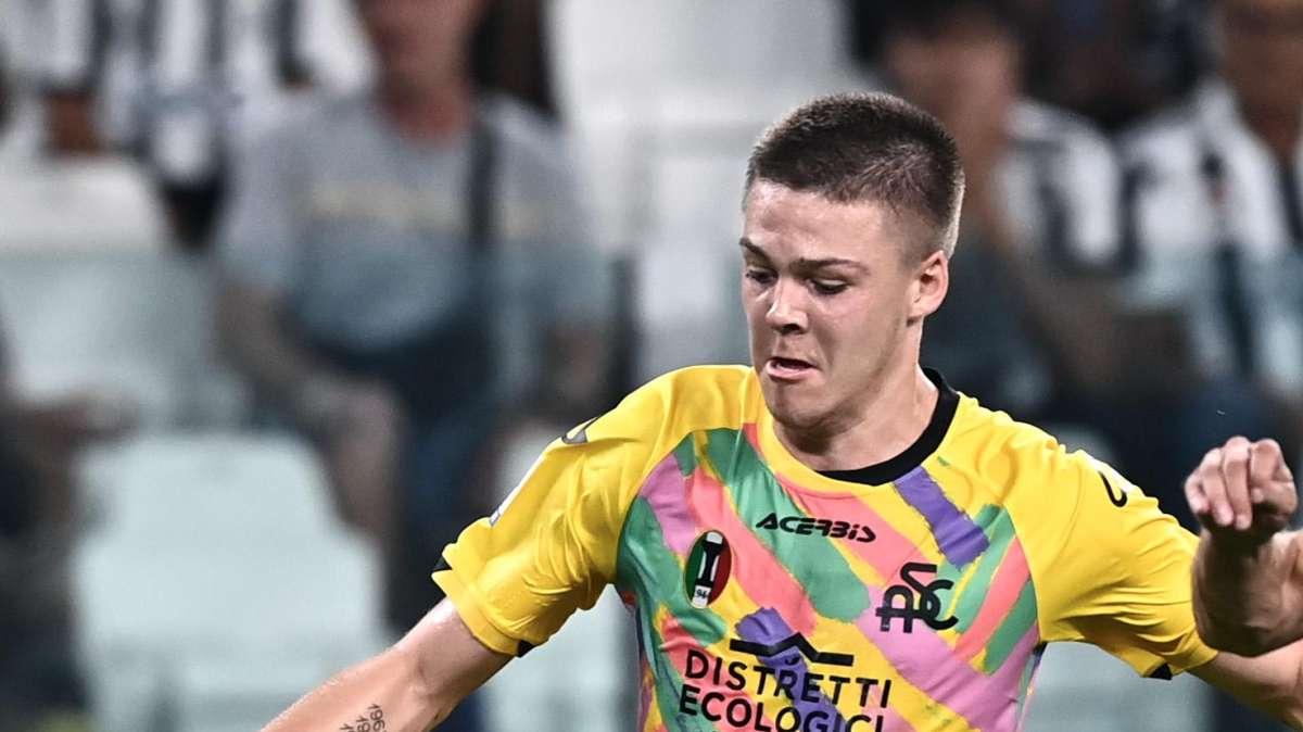 SI - Holm, l'Inter accelera ma la Juventus tenta lo sgambetto: lunedì incontro con lo Spezia
