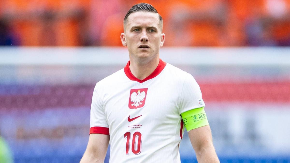 Polonia, Zielinski titolare e capitano contro la Svezia