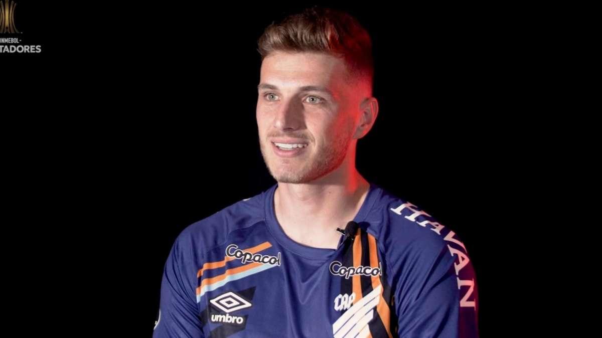 TS - L'Inter corre per Bento: vertice in settimana per pianificare l'operazione. E su Correa...