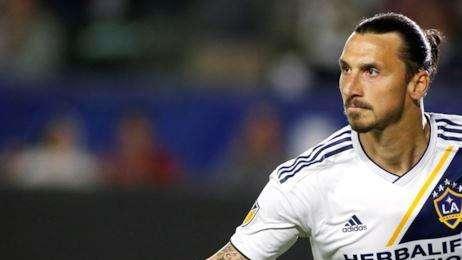 FcIN - Ibrahimovic vuole l'Italia, Raiola aspetta segnali dall'Inter. Nessun problema per il contratto