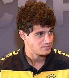 Coutinho si scalda: "Oggi partitella di allenamento"