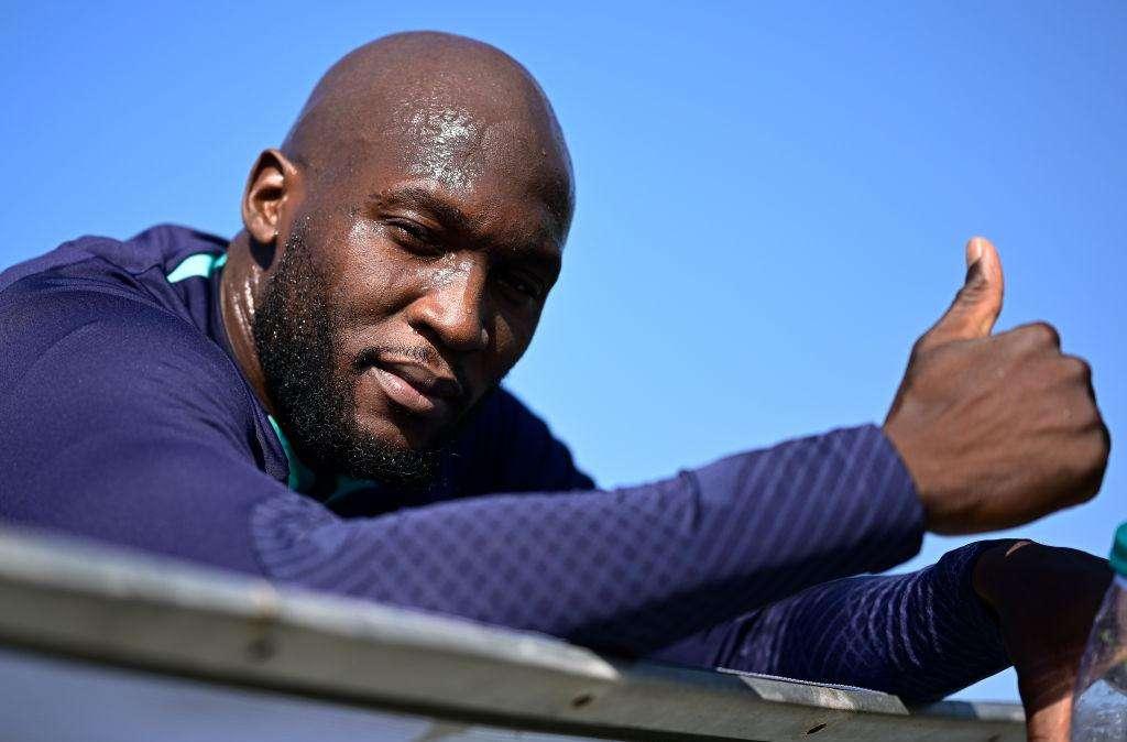 Sky - Verso Inter-Roma: ancora lavoro a parte sul campo per Lukaku e Calhanoglu