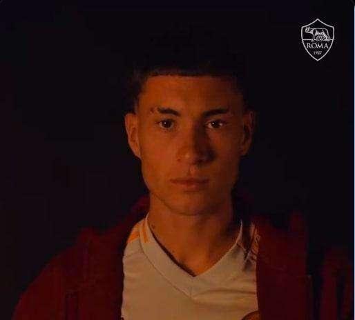 UFFICIALE - Soulé è della Roma: indosserà la numero 18. Le cifre dell'affare con la Juventus