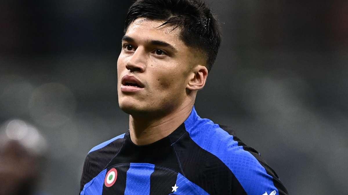 GdS - Inzaghi sceglie Correa: il Tucu sarà titolare con la Fiorentina. E intanto Asllani scalda i motori