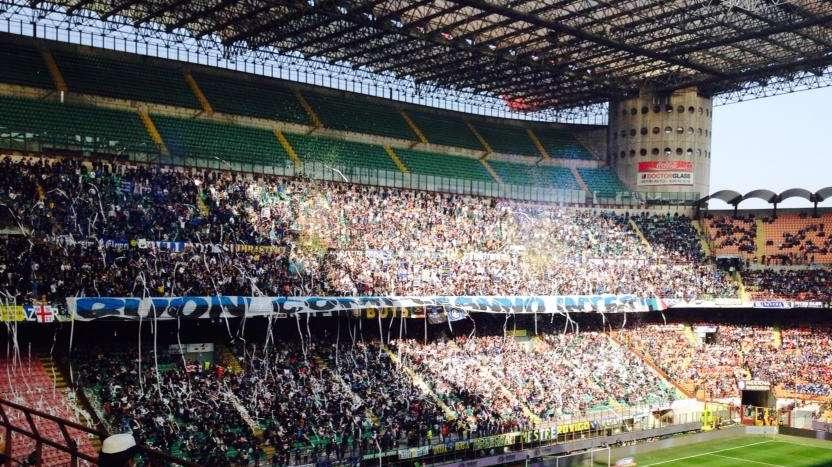 Show della Nord: "Buon compleanno Inter"