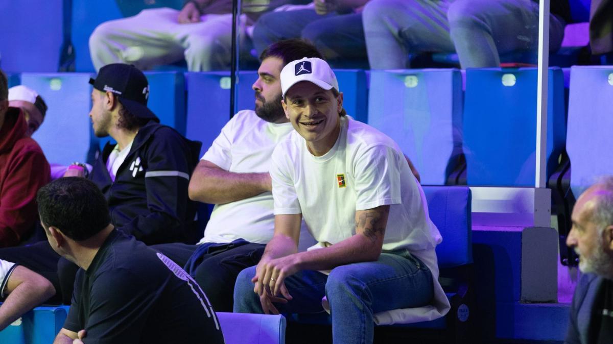 In attesa della Champions, Barella spettatore d'eccezione... al padel
