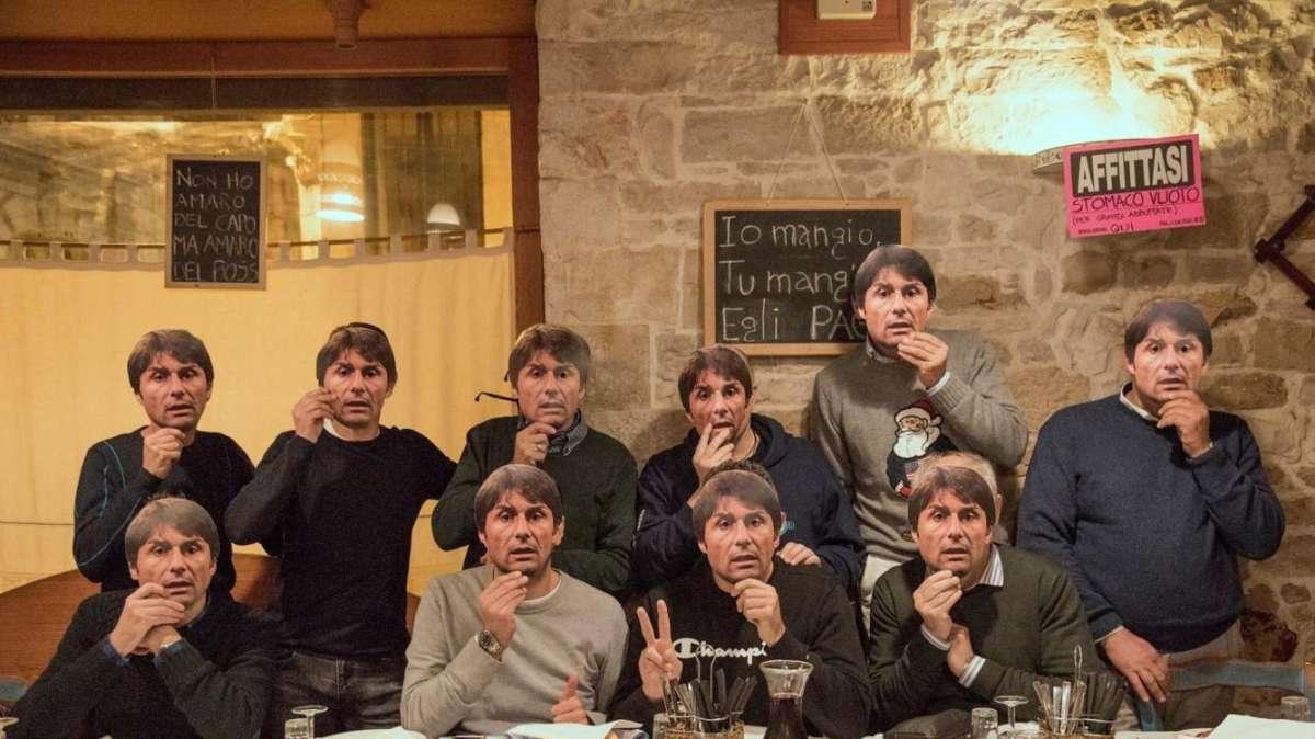 #WeareallmrConte: l'IC Andria alla cena di Natale con le maschere del tecnico