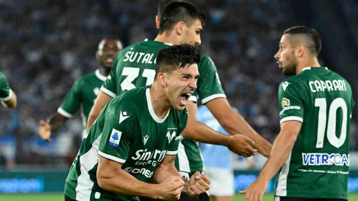 Ora è ufficiale: dalla stagione 2022-2023 bandite le maglie verdi in Serie A