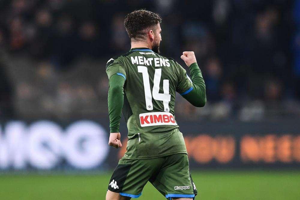 Mertens, rinnovo in standby. Il Napoli contro la Gazzetta: "Articolo denso di imprecisioni"