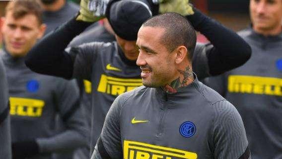 Bastoni e Nainggolan sconfiggono il Covid-19, l'Inter: "Bentornati ragazzi"