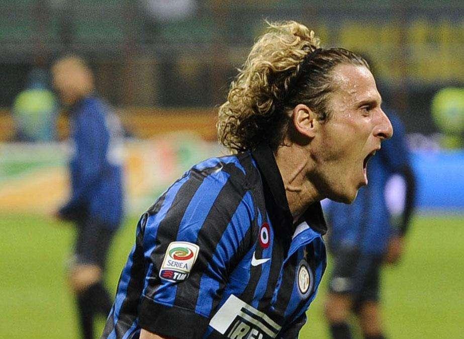 In Inghilterra: "Gala-Inter, c'è il contatto per Forlan"