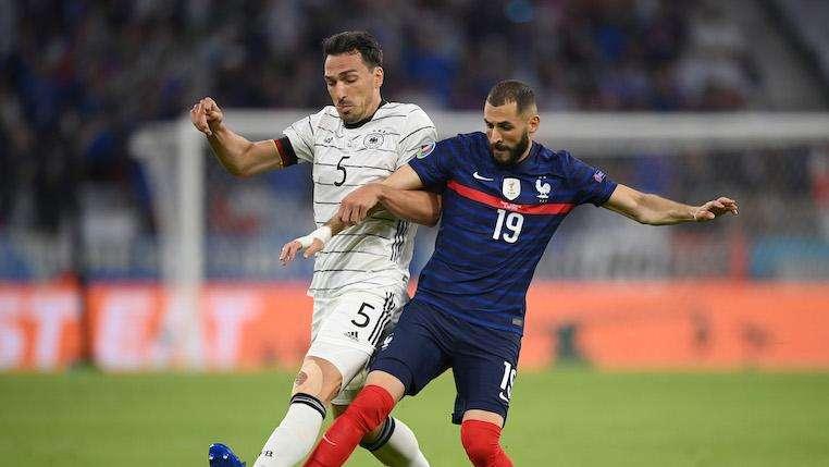InterNazionali - L'autogol di Hummels decide il big match dell'Allianz Arena: la Francia passa con la Germania (1-0)
