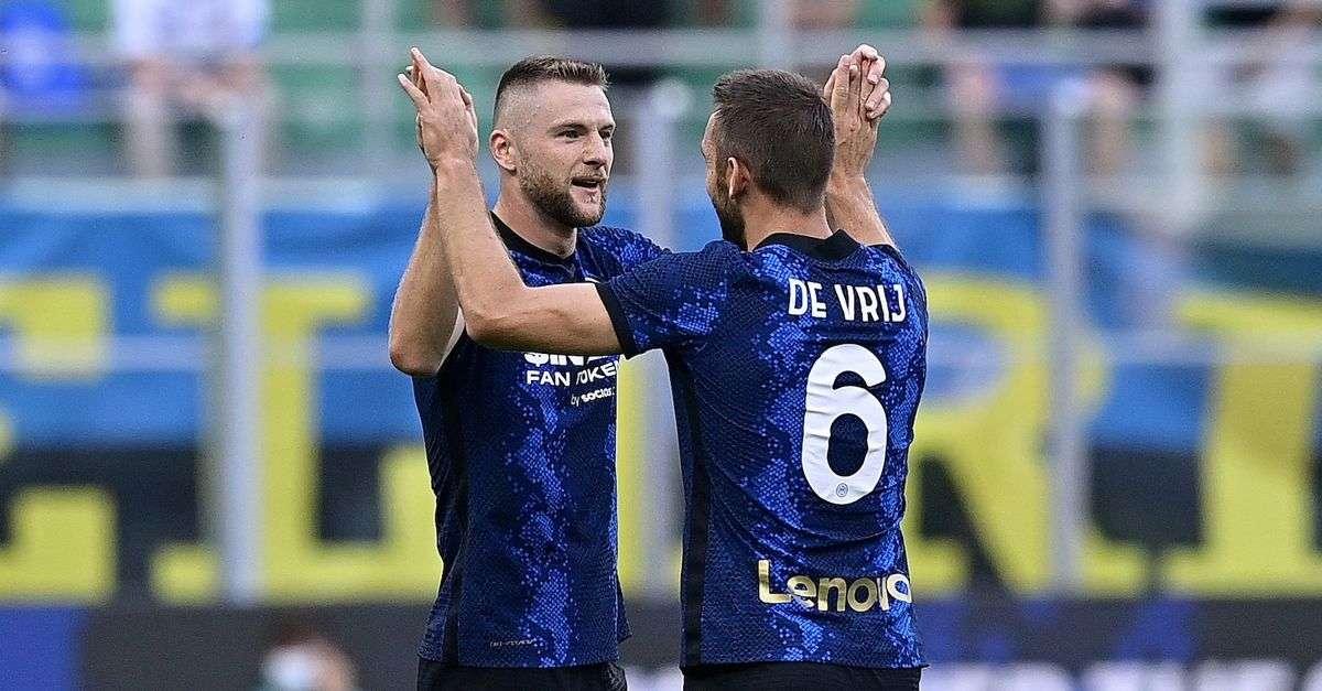 CdS - Difesa al top con Skriniar. E De Vrij sta bene: ieri lavoro differenziato
