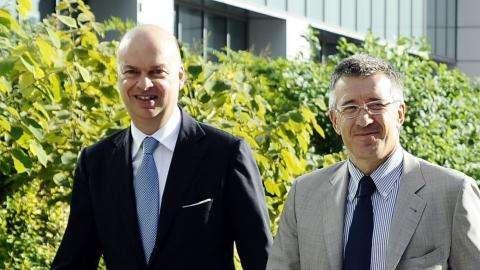 Fuori dalla sede Inter anche Marco Fassone