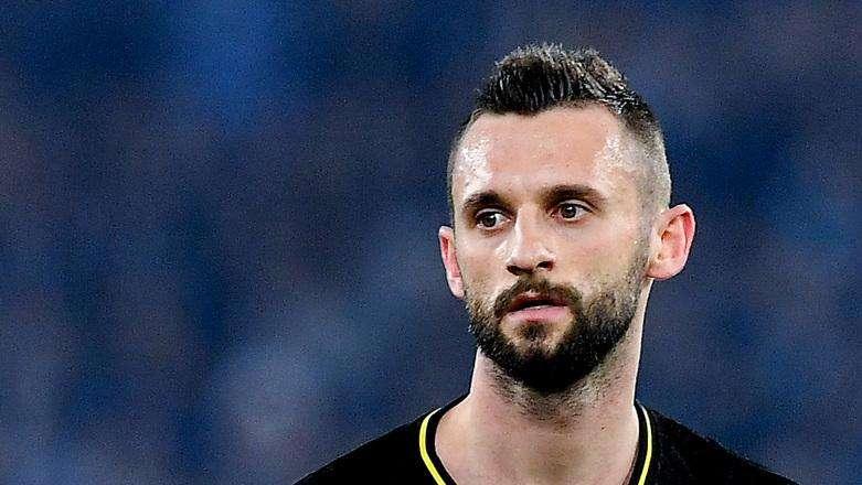 Brozovic sorride: il giudice di pace di Milano accoglie il ricorso, tolta la multa e patente restituita