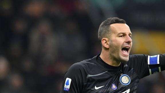 Handanovic si mette la maschera, l'Inter agguanta un punto e resiste al vortice dell'Atalanta. È tempo di un primo bilancio 