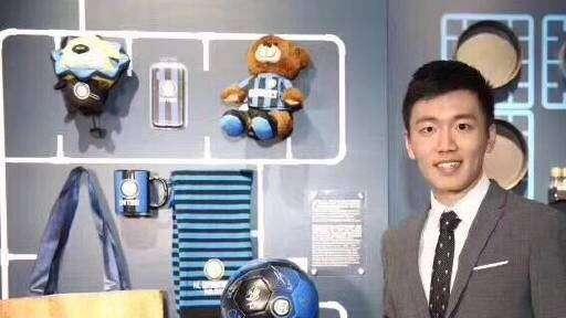 GdS - Zhang ha lasciato Milano ed è tornato in Cina: niente derby. Si lavora al nuovo sponsor