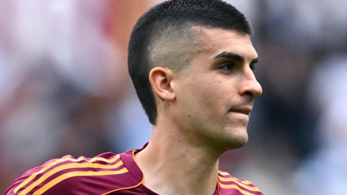 Roma, Mancini dopo il rinnovo: "Legame che va sopra ogni cosa"
