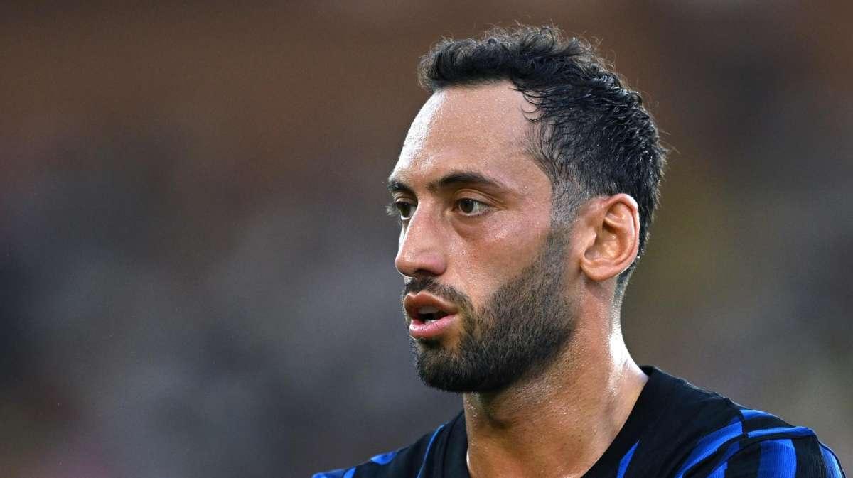 InterNazionali - Turchia-Spagna, Calhanoglu dal 1'. Titolare anche Zielinski in Polonia-Finlandia