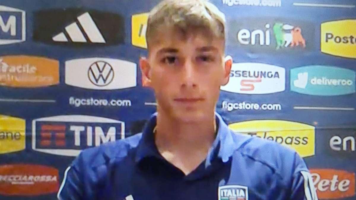 Francesco Pio Esposito: "Sarò sempre grato a mister Chivu. Casadei un punto di riferimento"
