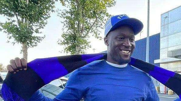 Ritorno alle origini per Lukaku: l'attaccante in visita presso l'accademia dell'Anderlecht