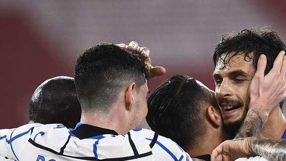 GdS - Verso il Parma: dal 1' Darmian e Kolarov, in panchina Gaglia e Alexis. Pinamonti per Lukaku?