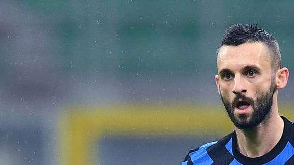 Udinese-Inter - Brozovic di giustezza su Barella, che però allunga in vetta