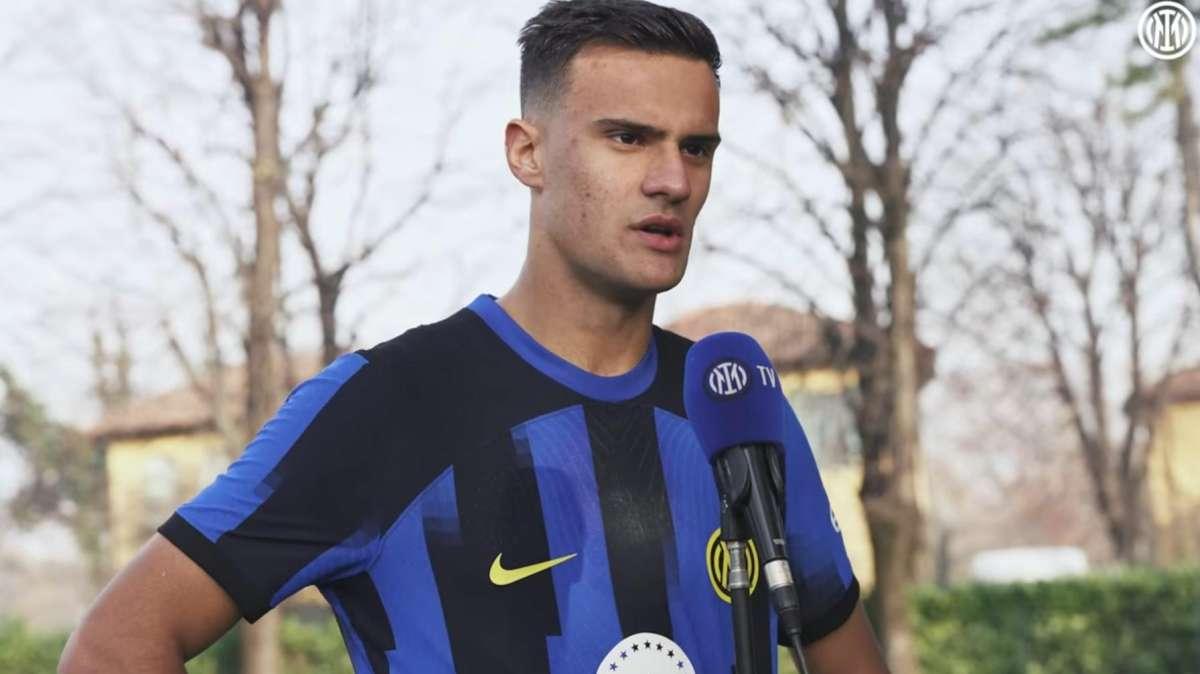 Stankovic: "Chivu e Inzaghi mi danno mille consigli, allenarmi con i grandi è un onore. In bocca al lupo all'Inter per domani"
