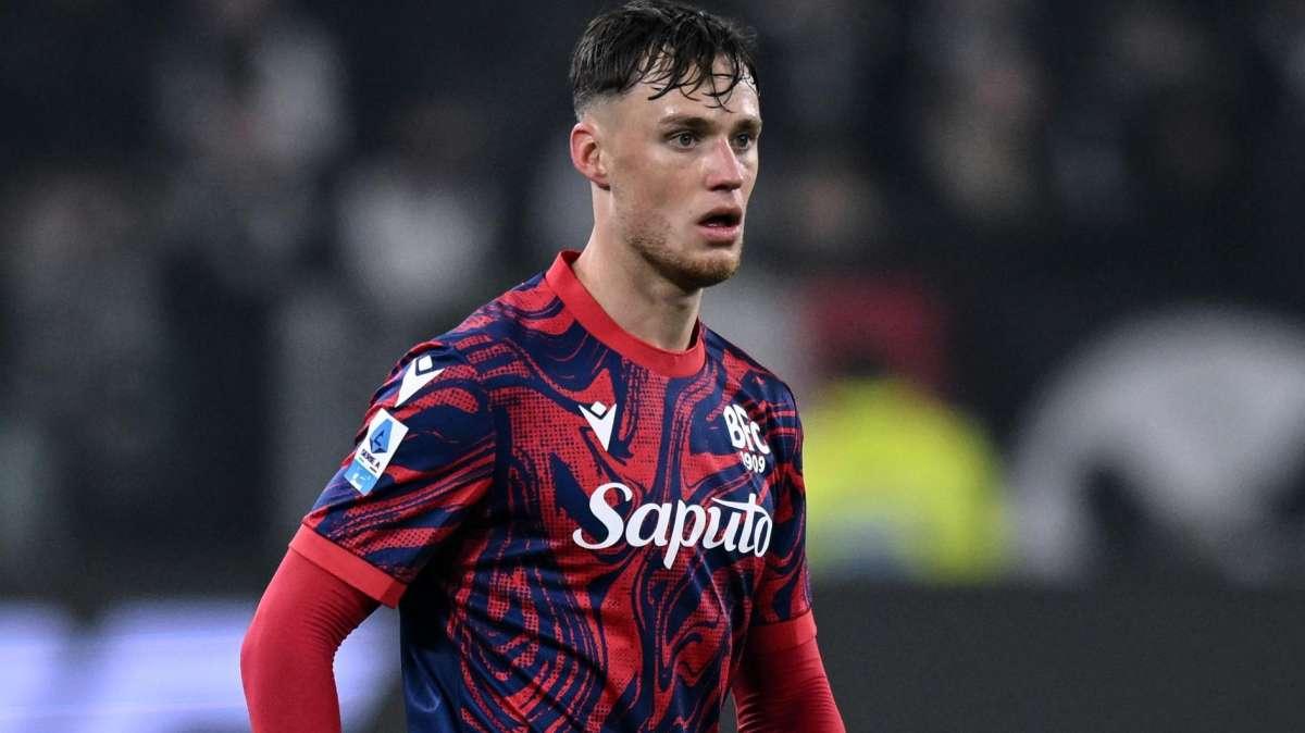 TS - Inter, caccia al difensore: il preferito è Beukema, ma ci sono altri sette nomi. La lista degli obiettivi 