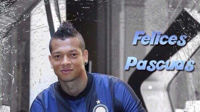 FOTO - Guarin sorride e fa gli auguri di buona Pasqua
