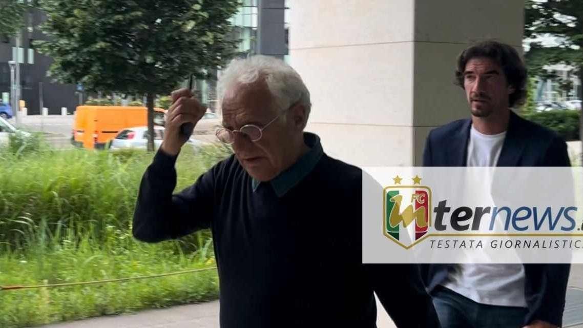 VIDEO - Rinnovo Inzaghi, l'agente Tullio Tinti arrivato nella sede dell'Inter: al via il secondo incontro