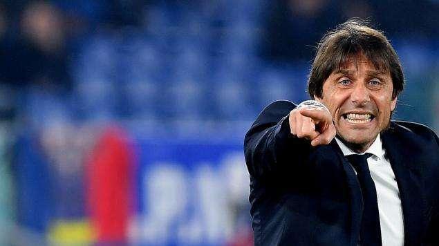 GdS - Conte spinge già sull'acceleratore: prove di 3-4-1-2 e difesa a 4. Vecino e Godin in ansia