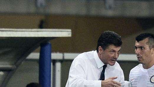 Medel o M'Vila? Mazzarri ha già una preferenza. Insieme solo in due casi