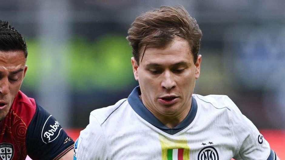 FOTO - Inter-Roma, Barella scambia la maglia con Pisilli a fine partita: "Te la sei meritata"