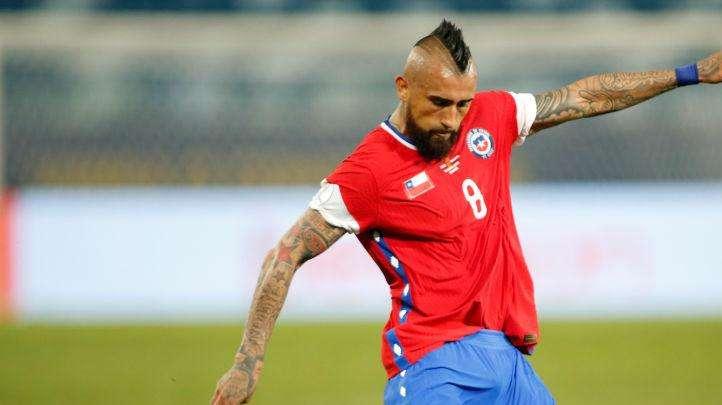 Cile, Vidal e Medel rompono la bolla per un parrucchiere. La Roja annuncia: saranno multati