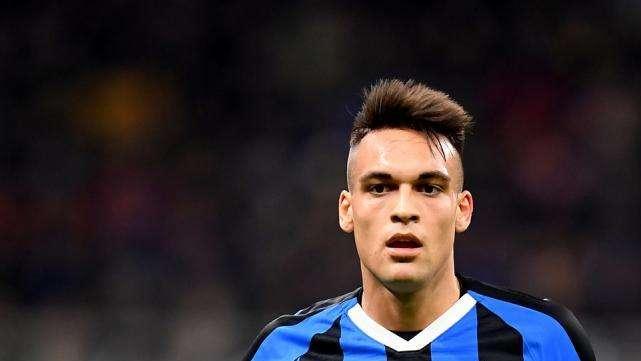 GdS - Il Barcellona fa sul serio per Lautaro, ma il club è sereno e aspetta il momento per il rinnovo