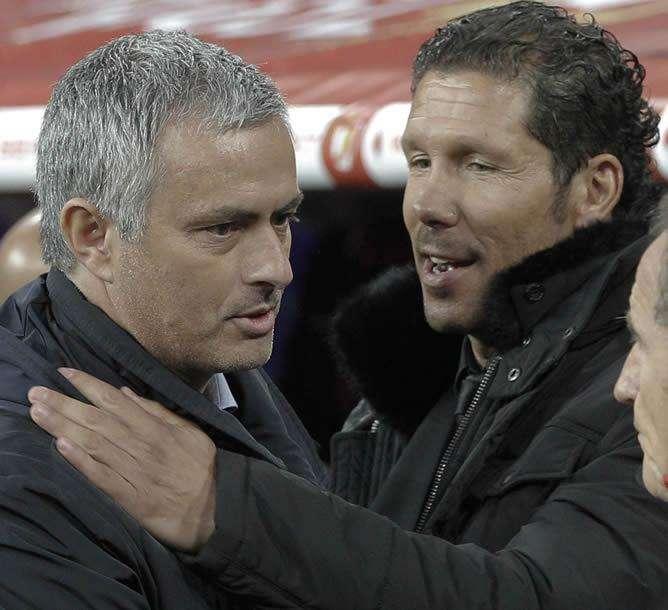 Simeone su Mou: "Si vince anche con dieci dietro"