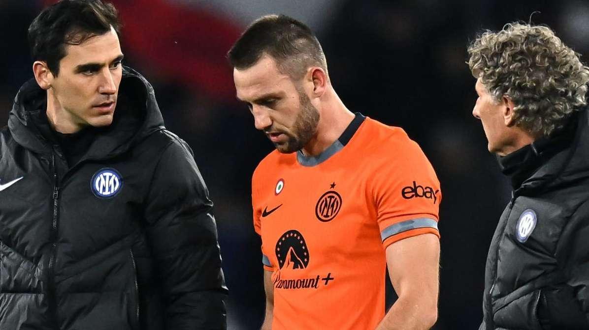 Sky - Per Dumfries e De Vrij venti giorni di stop. L'obiettivo è tornare a disposizione per l'ultima gara del 2023